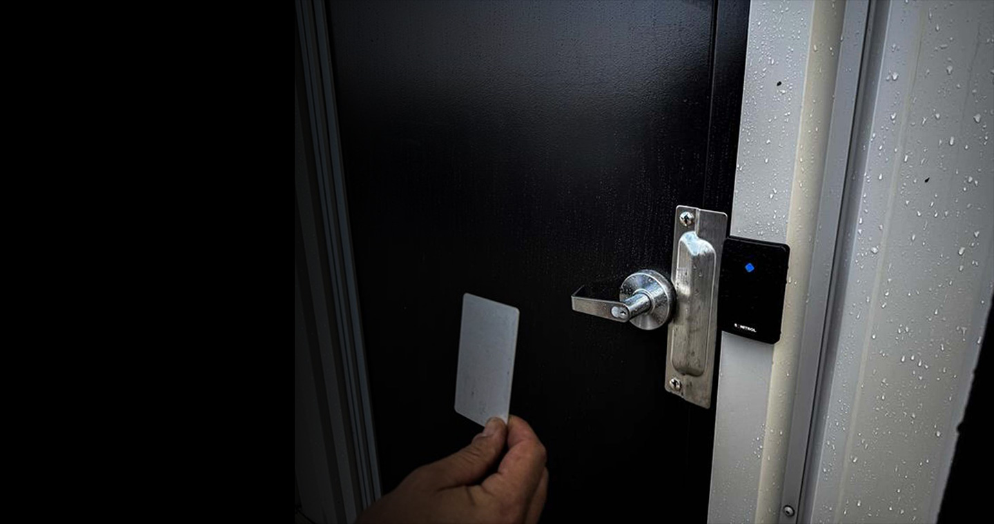 Cross Fit Lupas access control