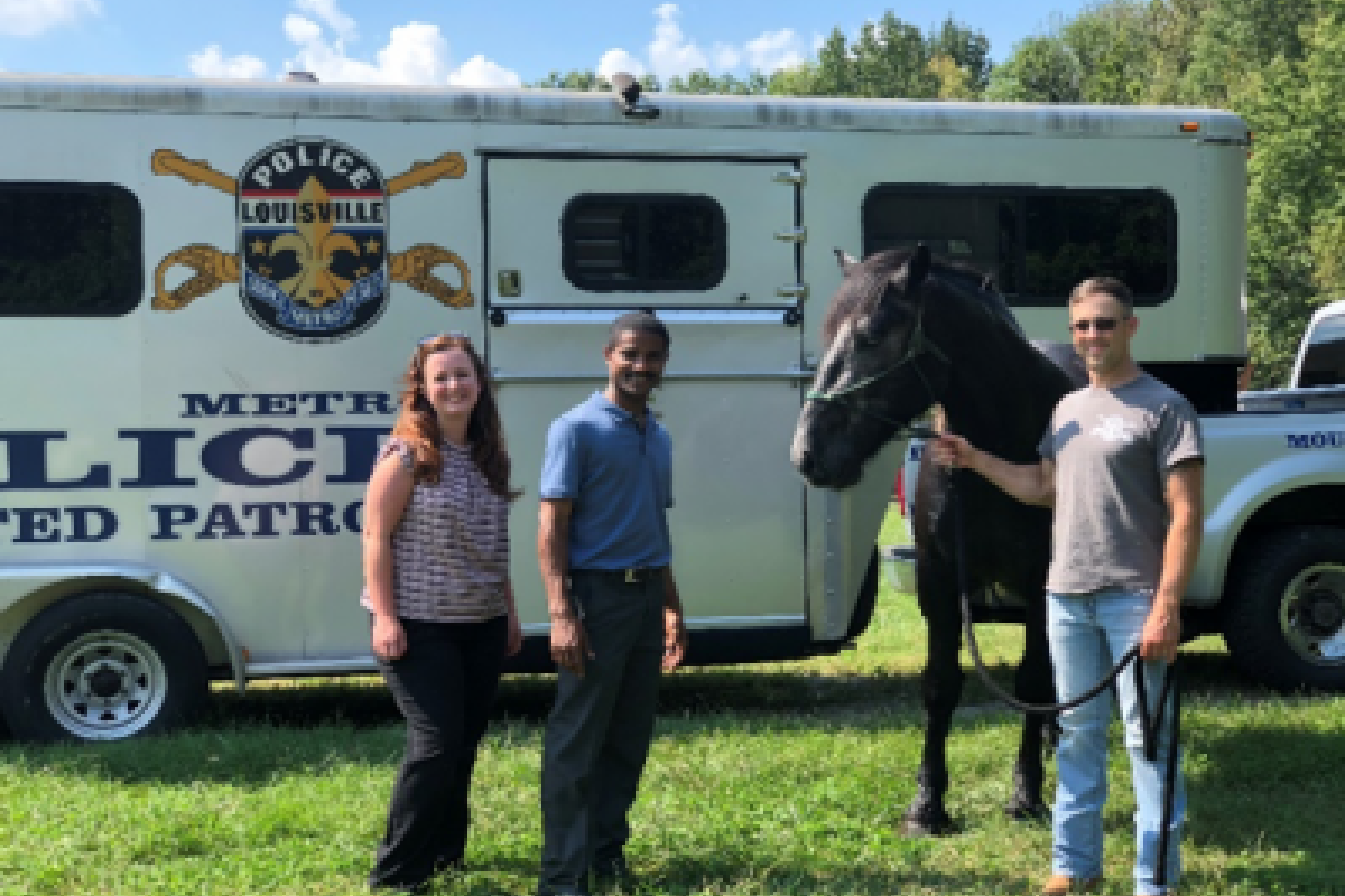 Sonitrol the horse with LMPD handlers
