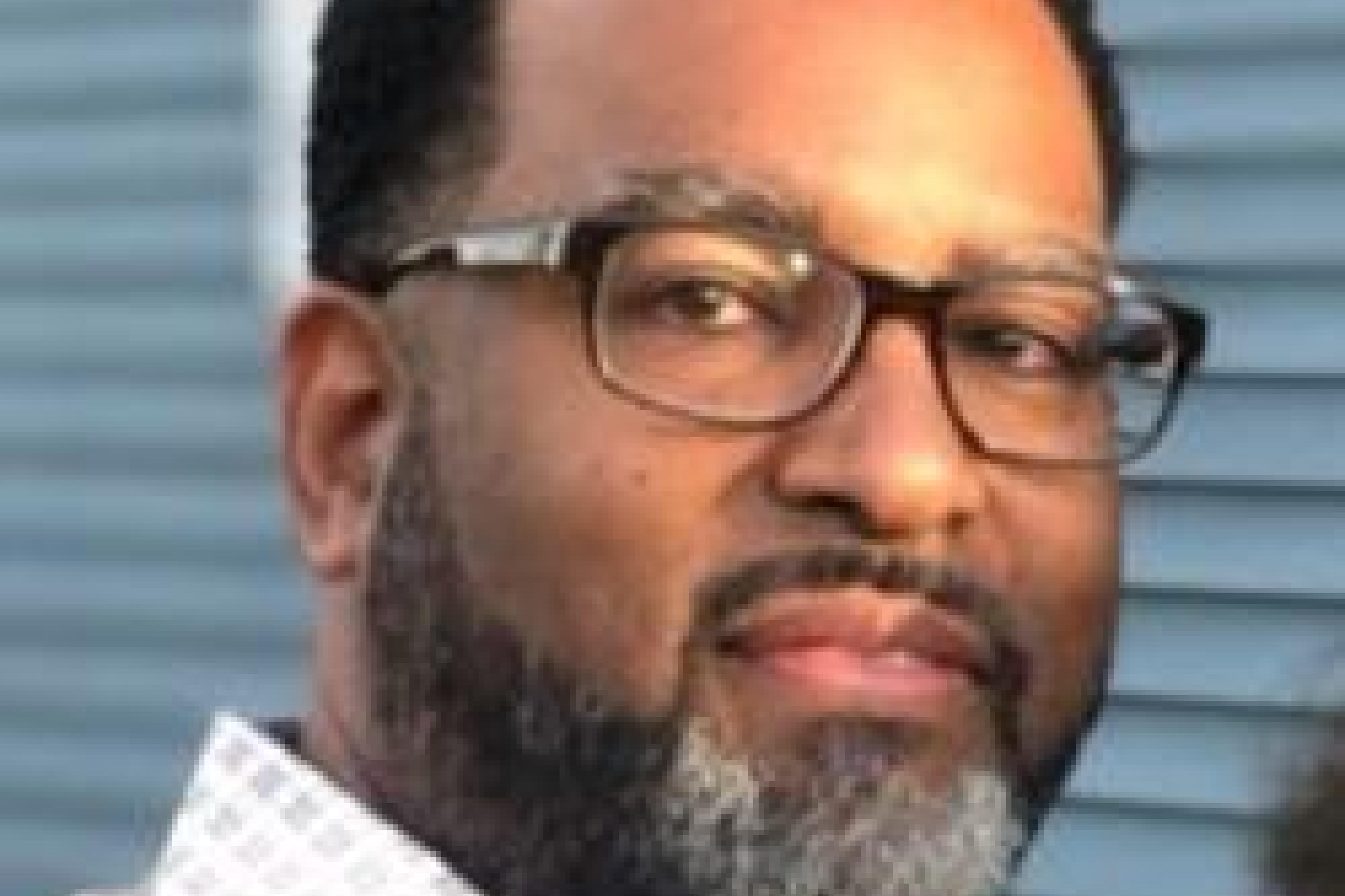 Tyrone Swinton Headshot
